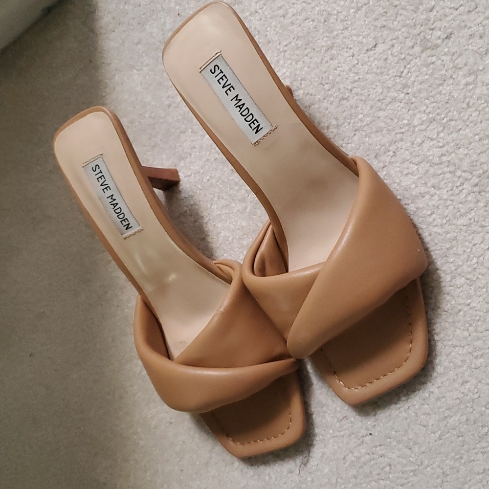 Steve Madden Thai tan leather sandals
